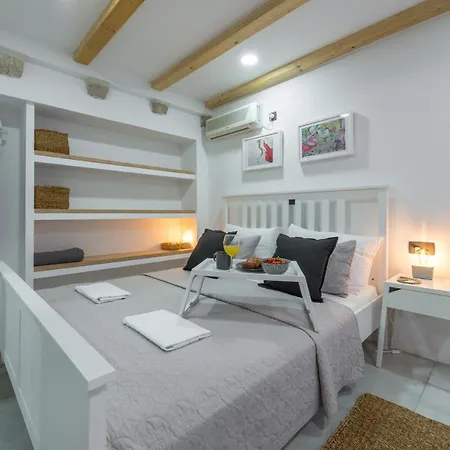 Guest house Bobo 3*