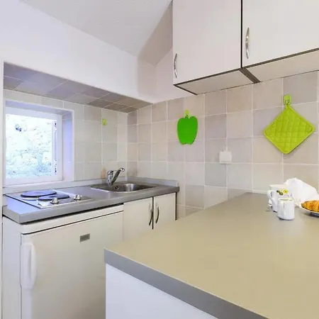 Gostinjska kuća Bobo 3*
