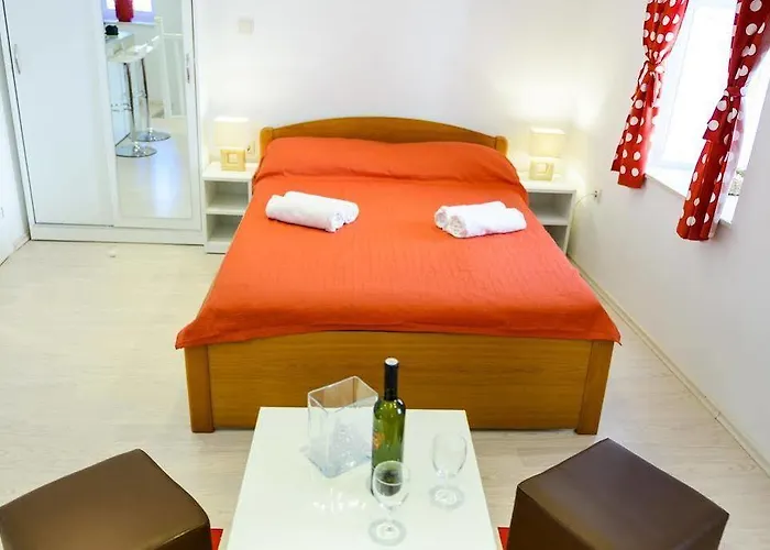 Bobo Casa de hóspedes 3*