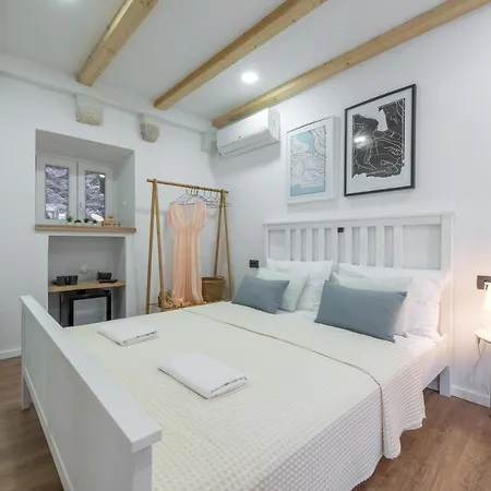 Bobo Ντουμπρόβνικ