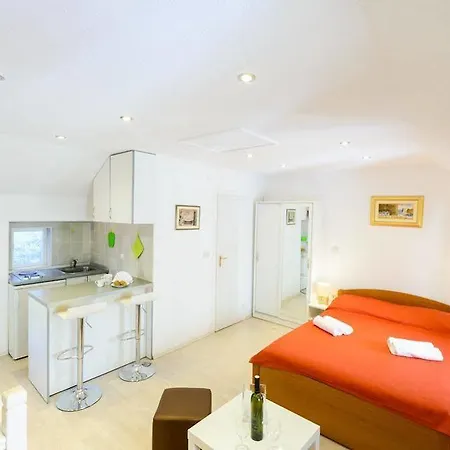 Bobo Πανσιόν 3*