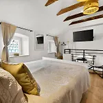 Guest house Bobo
